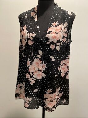 Rose + Olive Sleeveless Blouse Size M Black Pink Dots Floral Mix Artsy Casual